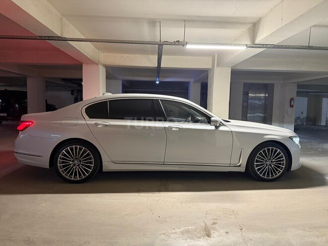 BMW 730 2019, 82,000 km - 2.0 л - Bakı