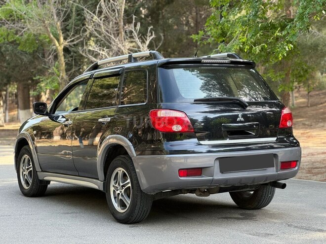 Mitsubishi Outlander 2006, 258,000 km - 2.4 l - Bakı