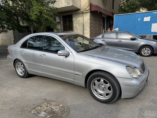 Mercedes C 200 2000, 358,000 km - 2.0 л - Bakı