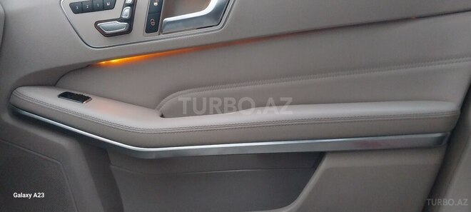 Mercedes E 220 d 2014, 260,000 km - 2.2 л - Bakı