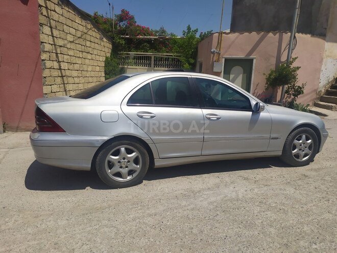 Mercedes C 220 d 2001, 370,000 km - 2.2 l - Bakı