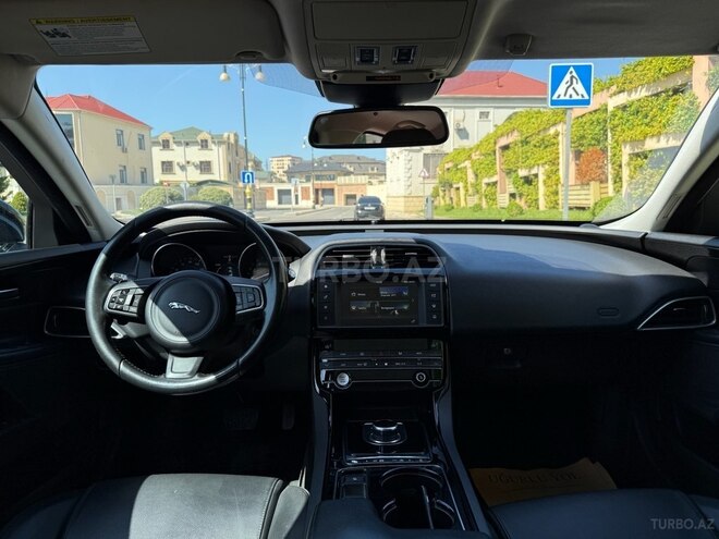 Jaguar XE 2017, 183,000 km - 2.0 l - Bakı