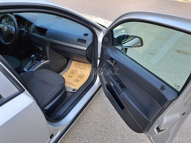 Opel Astra 2007, 225,000 km - 1.8 l - Bakı