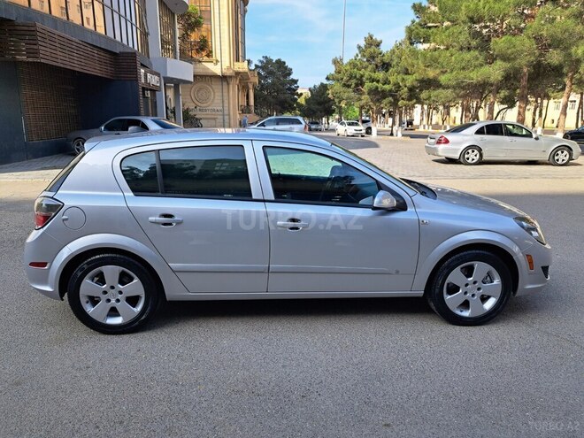Opel Astra 2007, 225,000 km - 1.8 l - Bakı