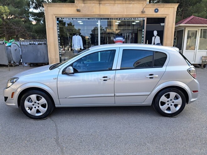 Opel Astra 2007, 225,000 km - 1.8 l - Bakı