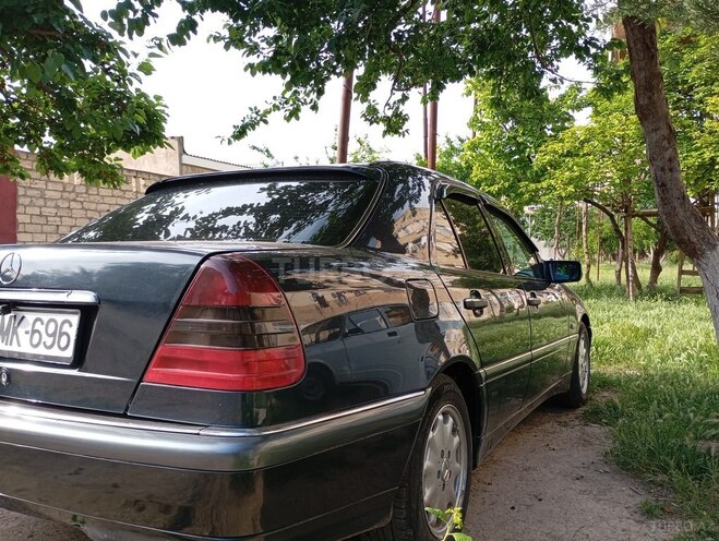 Mercedes C 240 1997, 343,000 km - 2.4 l - Şirvan