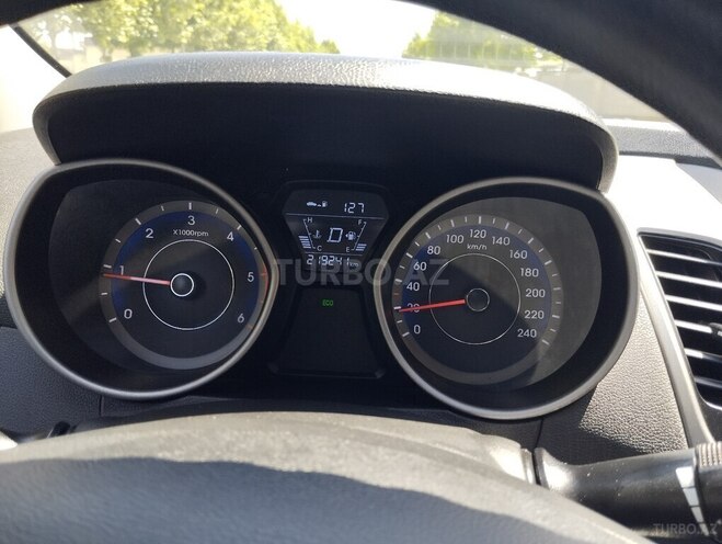 Hyundai Elantra 2014, 215,000 km - 1.6 l - Cəlilabad