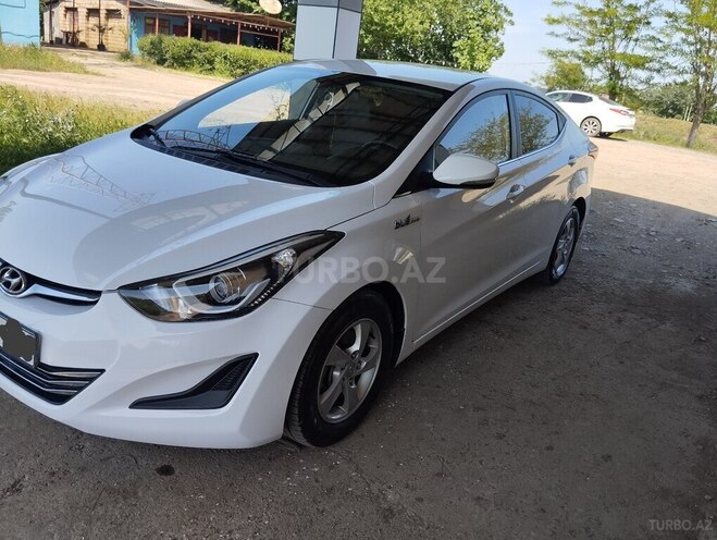 Hyundai Elantra 2014, 215,000 km - 1.6 l - Cəlilabad