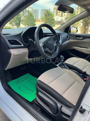 Hyundai Accent 2019, 94,951 km - 1.6 l - Bakı