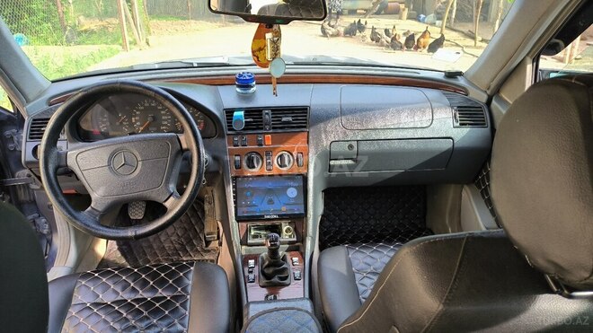 Mercedes C 180 1995, 560,638 km - 1.8 л - Biləsuvar