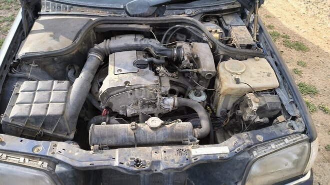 Mercedes C 180 1995, 560,638 km - 1.8 л - Biləsuvar