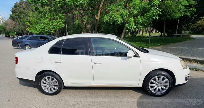 Volkswagen Jetta 2009, 200,000 km - 1.6 l - Bakı