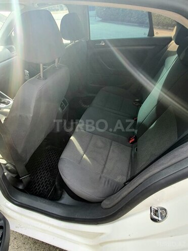Volkswagen Jetta 2009, 200,000 km - 1.6 l - Bakı
