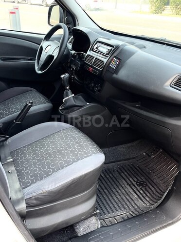 Fiat Doblo 2010, 176,000 km - 1.4 л - Bakı