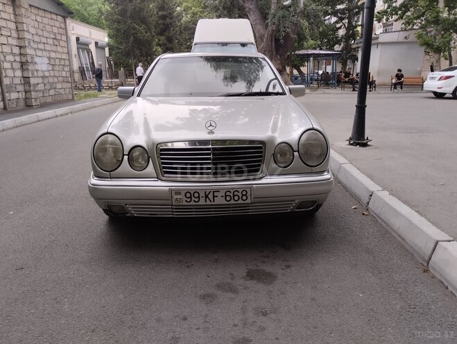 Mercedes E 230 1996, 419,600 km - 2.3 л - Mingəçevir