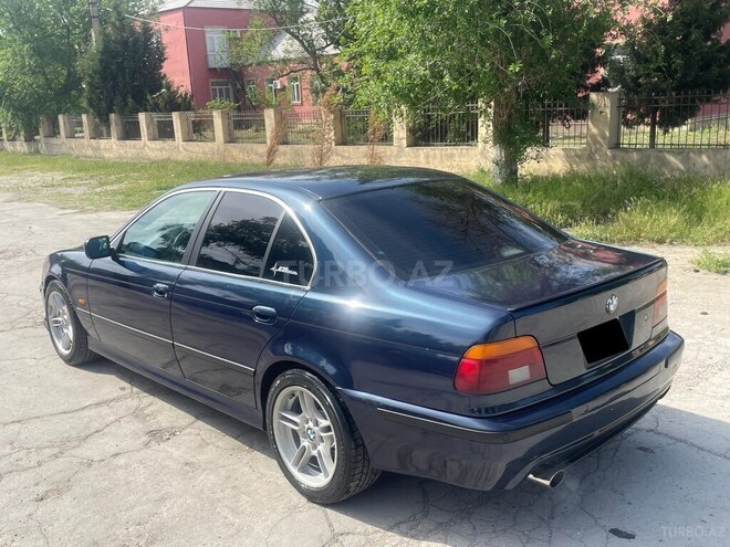 BMW 525 2001, 355,000 km - 2.5 l - Bakı
