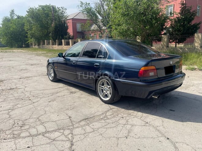 BMW 525 2001, 355,000 km - 2.5 l - Bakı