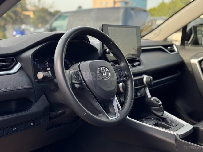 Toyota RAV4 2023, 27,000 km - 2.0 l - Bakı
