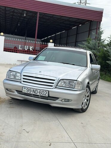 Mercedes C 240 1997, 345,000 km - 2.4 l - Sabirabad