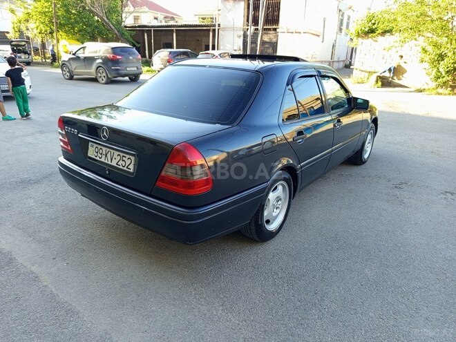 Mercedes C 220 1995, 228,000 km - 2.2 л - Bakı
