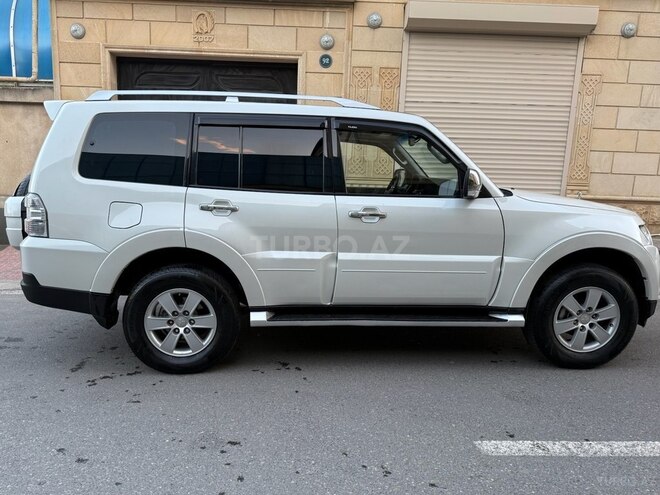 Mitsubishi Pajero 2008, 175,200 km - 3.0 l - Bakı