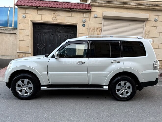 Mitsubishi Pajero 2008, 175,200 km - 3.0 l - Bakı