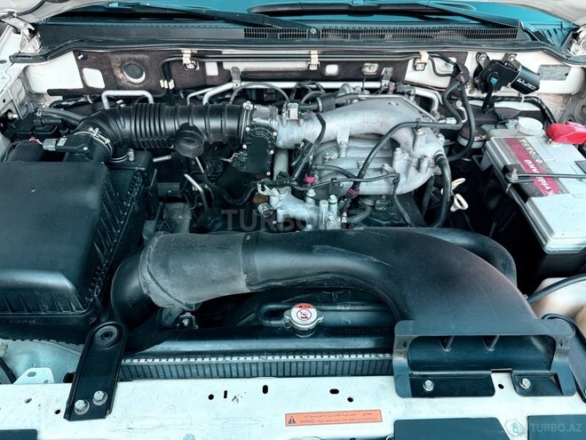 Mitsubishi Pajero 2008, 175,200 km - 3.0 l - Bakı