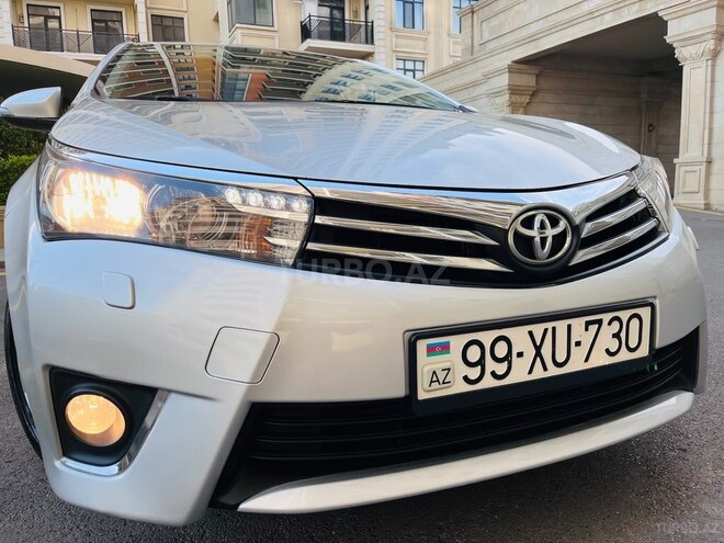 Toyota Corolla 2015, 98,000 km - 1.6 l - Bakı