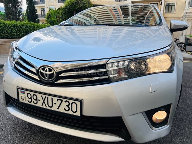 Toyota Corolla 2015, 98,000 km - 1.6 l - Bakı