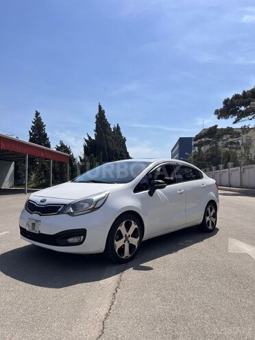 Kia Rio 2012, 250,000 km - 1.4 л - Bakı