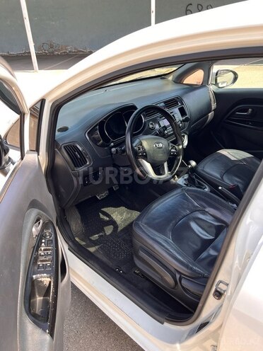 Kia Rio 2012, 250,000 km - 1.4 л - Bakı