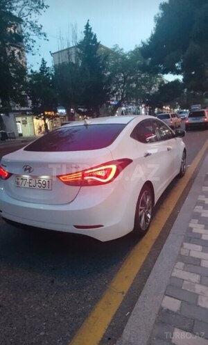 Hyundai Elantra 2014, 90,000 km - 1.6 л - Füzuli
