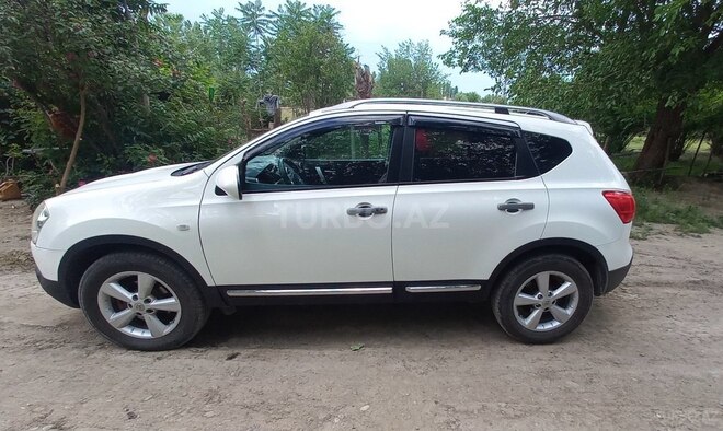 Nissan Qashqai 2009, 300,000 km - 2.0 l - Bərdə