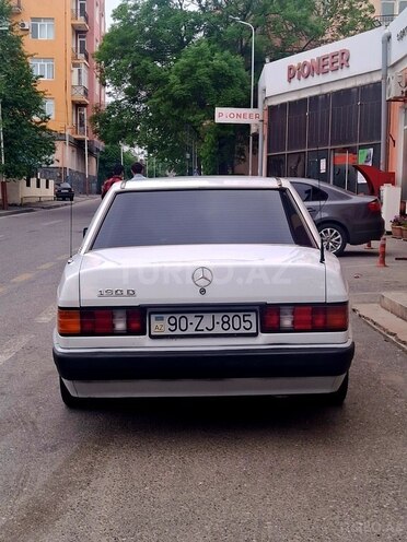 Mercedes 190 1991, 325,678 km - 2.0 l - Qusar