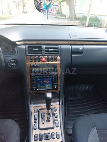 Mercedes E 320 2000, 409,990 km - 3.2 l - Bakı