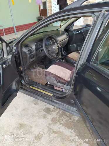 Opel Astra 2000, 380,000 km - 1.6 л - Biləsuvar