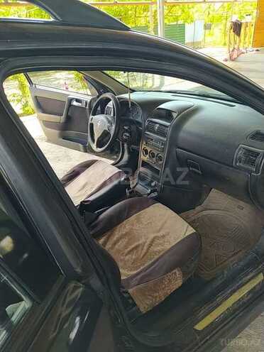 Opel Astra 2000, 380,000 km - 1.6 л - Biləsuvar