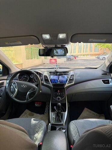 Hyundai Elantra 2015, 95,364 km - 1.8 l - Bakı