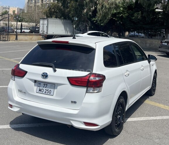 Toyota Corolla Fielder 2018, 175,750 km - 1.5 l - Bakı