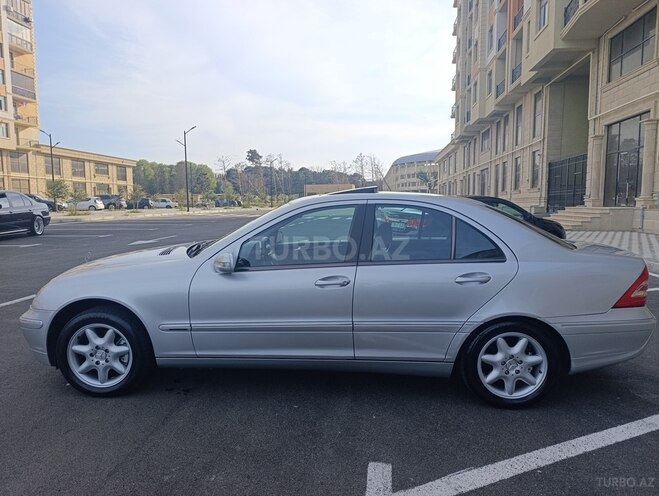 Mercedes C 240 2000, 363,624 km - 2.4 л - Sumqayıt