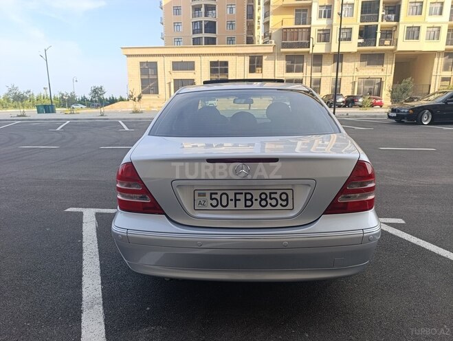 Mercedes C 240 2000, 363,624 km - 2.4 л - Sumqayıt
