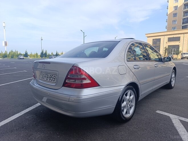 Mercedes C 240 2000, 363,624 km - 2.4 л - Sumqayıt