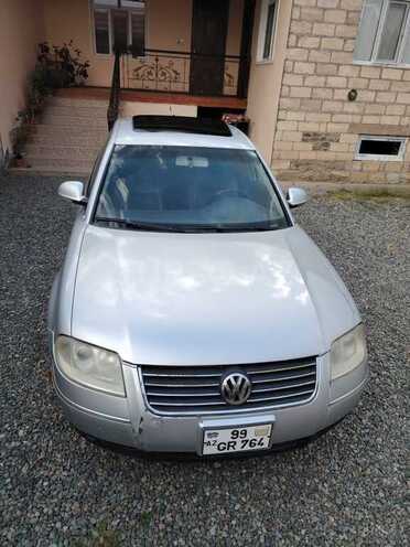 Volkswagen Passat 2004, 270,000 km - 1.8 l - Şəmkir