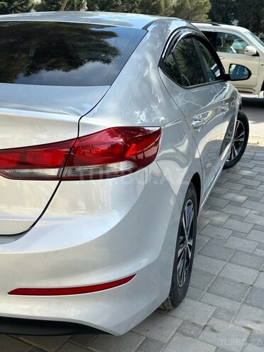 Hyundai Elantra 2017, 84,200 km - 2.0 л - Sumqayıt