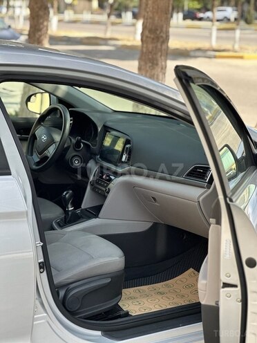 Hyundai Elantra 2017, 84,200 km - 2.0 л - Sumqayıt