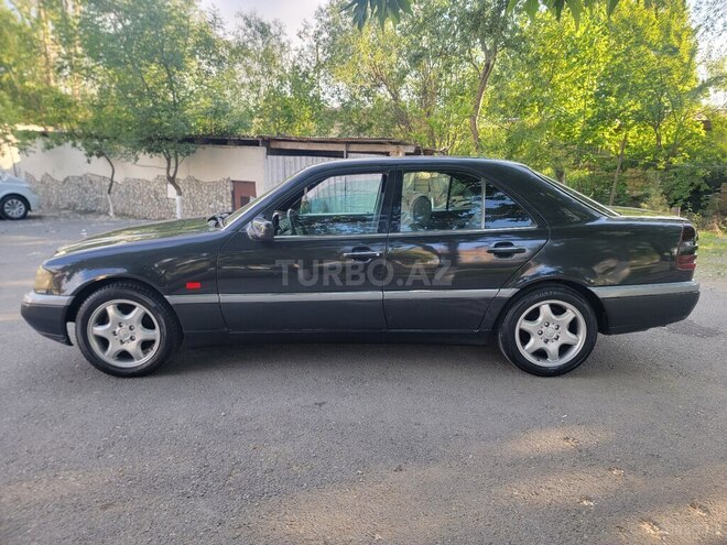 Mercedes C 220 1994, 555,239 km - 2.2 l - Oğuz