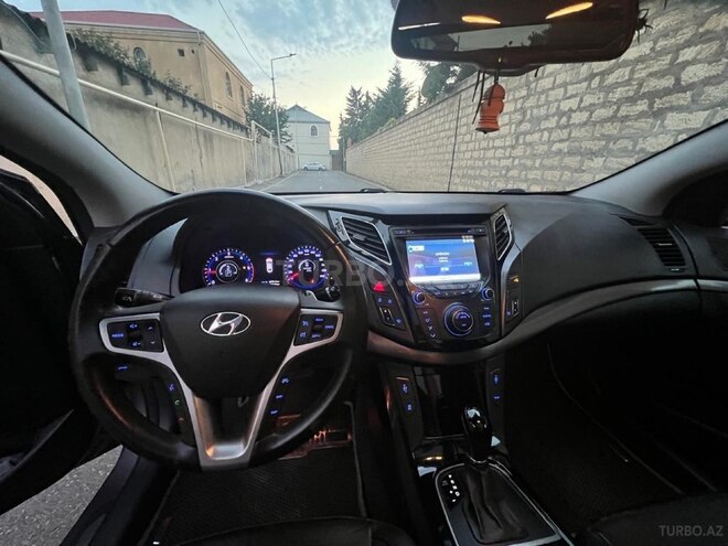 Hyundai i40 2012, 286,000 km - 1.7 l - Bakı