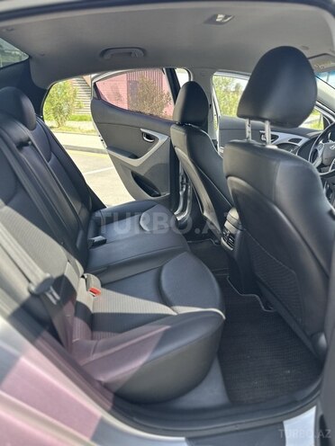 Hyundai Avante 2015, 114,000 km - 1.6 l - Bakı