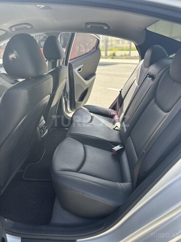 Hyundai Avante 2015, 114,000 km - 1.6 l - Bakı