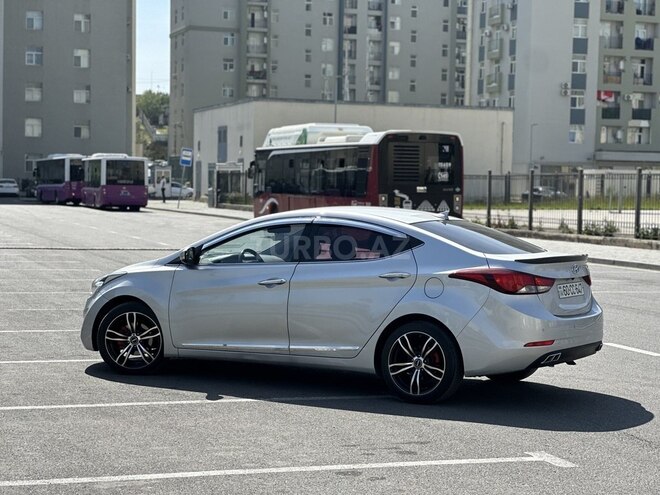 Hyundai Avante 2015, 114,000 km - 1.6 l - Bakı